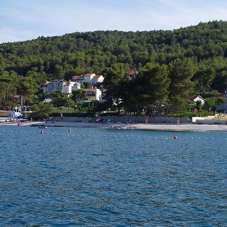 Apartments By The Sea Slatine, Ciovo - 14158 Екстериор снимка